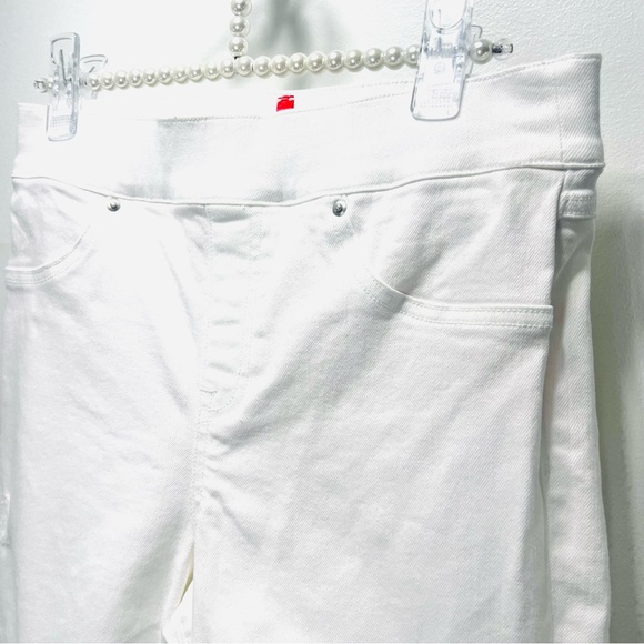 SPANX White High Waisted Skinny Jeans Raw Hem Distressed Ankle Pants Size Small - Picture 5 of 13